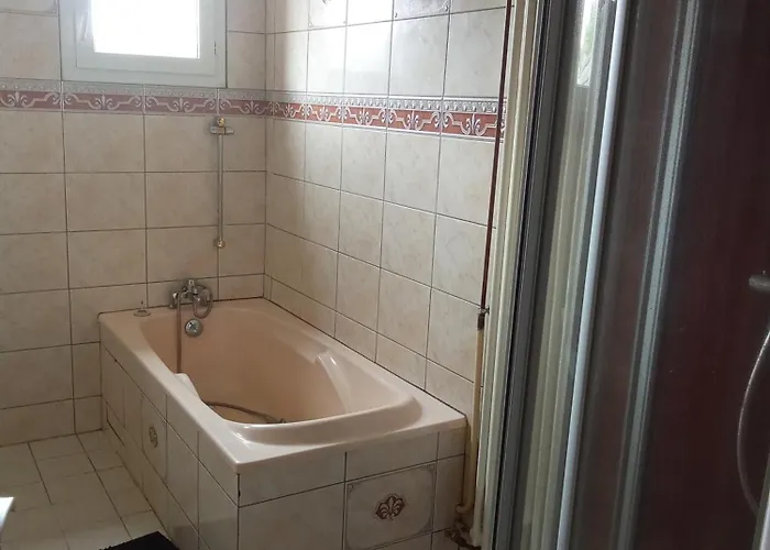 La Des Def's Séjour chez l'habitant *